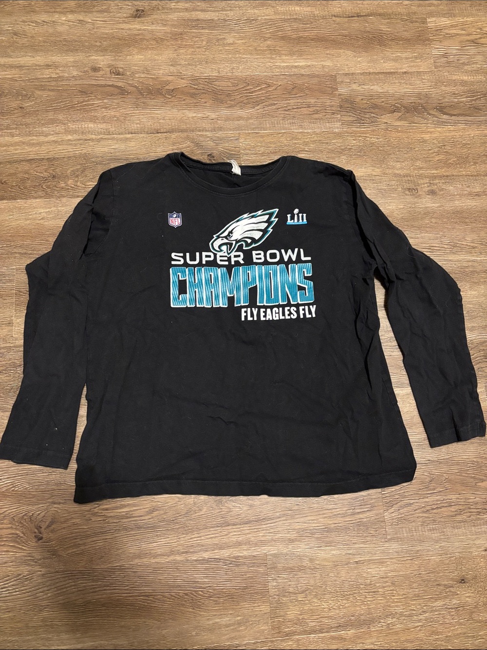 women’s philadelphia eagles long sleeve tee